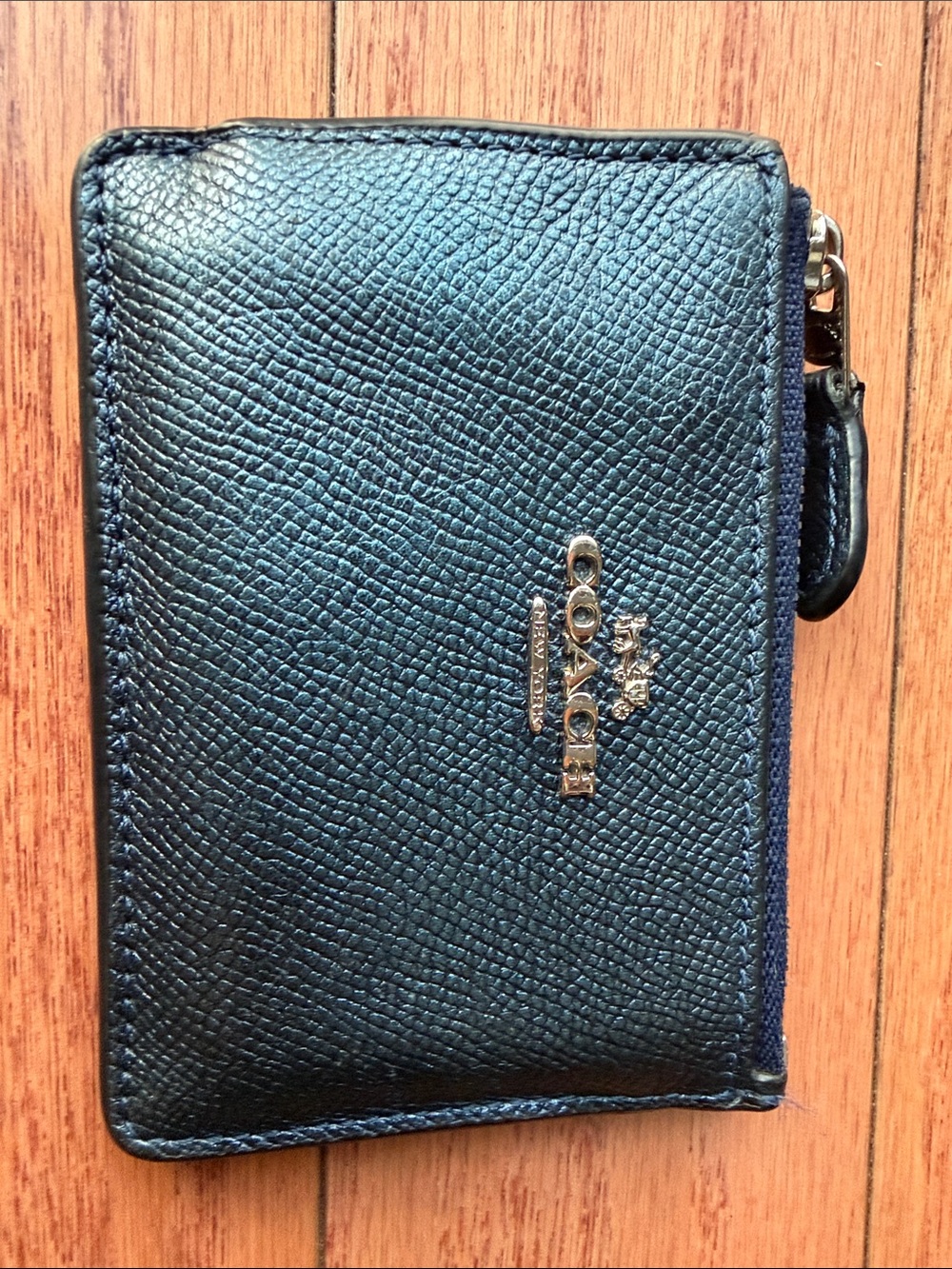 Coach Pebbled Leather Zip Card Holder in Dark Blue